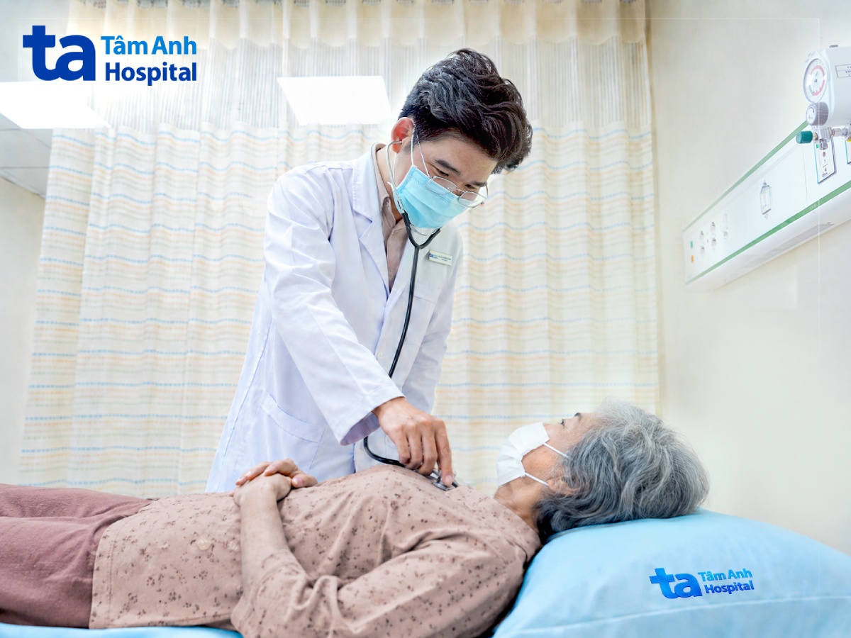 Người phụ nữ nhồi máu não nhiều vị trí