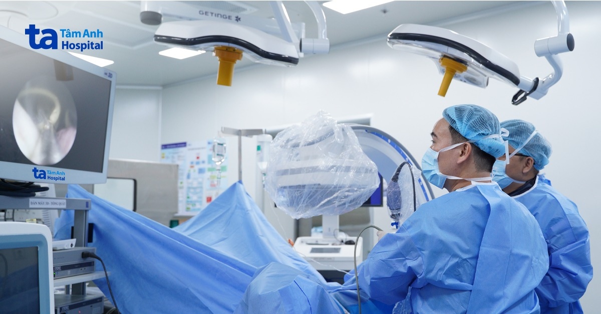 Sỏi niệu quản âm thầm gây suy thận