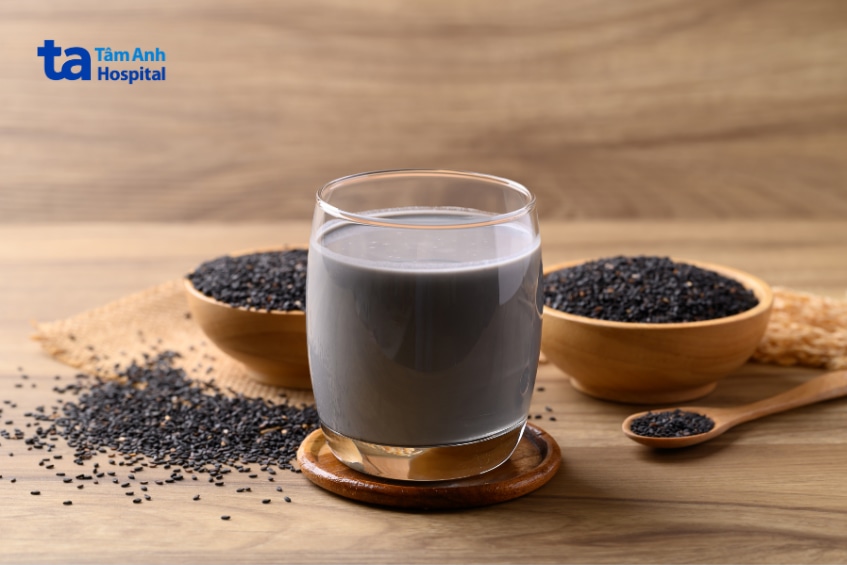 Sữa mè đen là món dinh dưỡng mẹ bầu có thể bổ sung với lượng hợp lý.