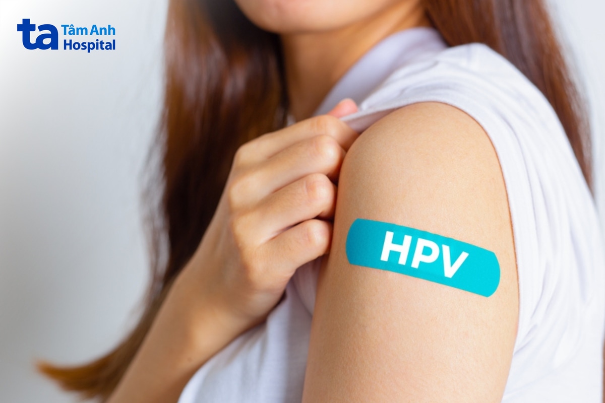 Tiêm vắc xin giúp phòng ngừa các chủng HPV nguy cơ cao