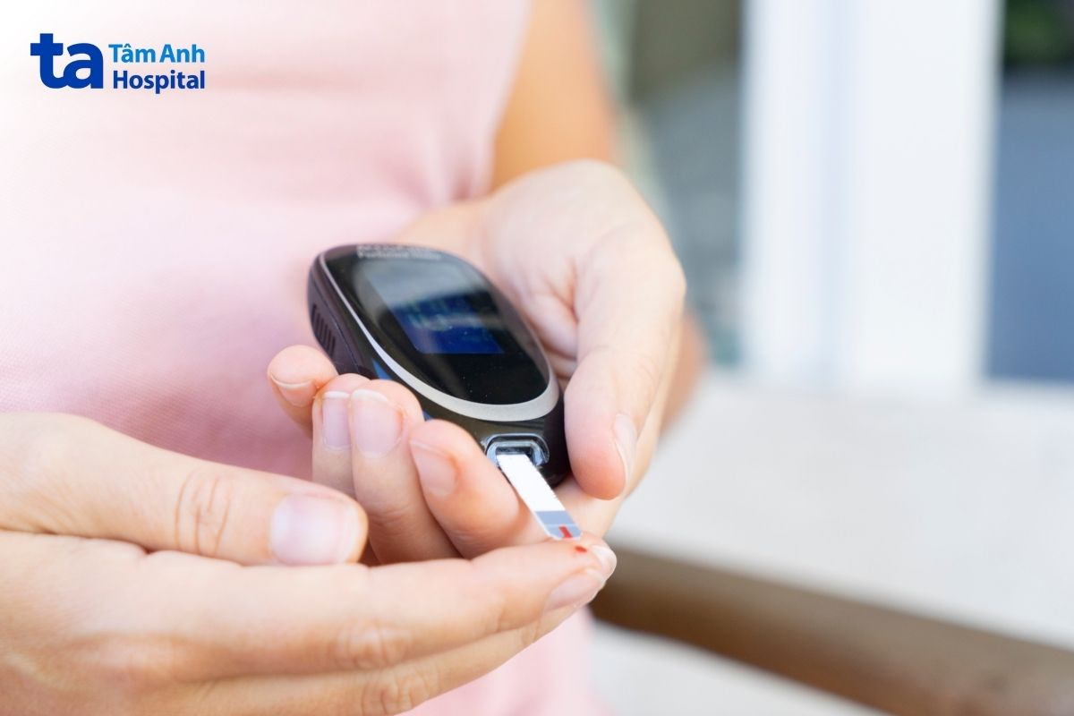 tiểu giai đoạn đầu không có triệu chứng rõ ràng