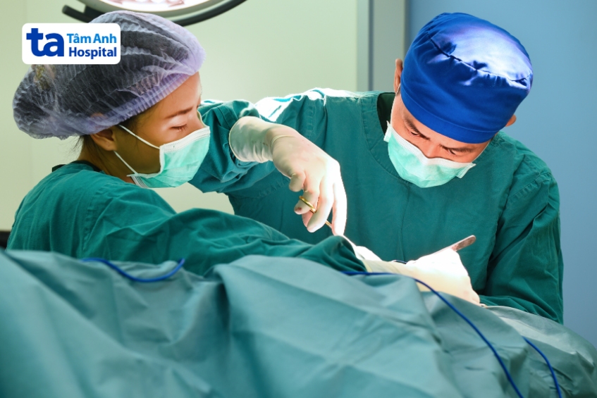 Tips gây xuất huyết