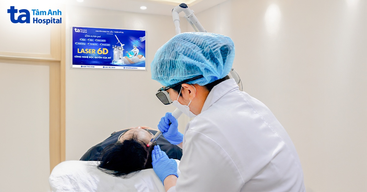 Điều trị rụng tóc di truyền cho thanh niên 19 tuổi