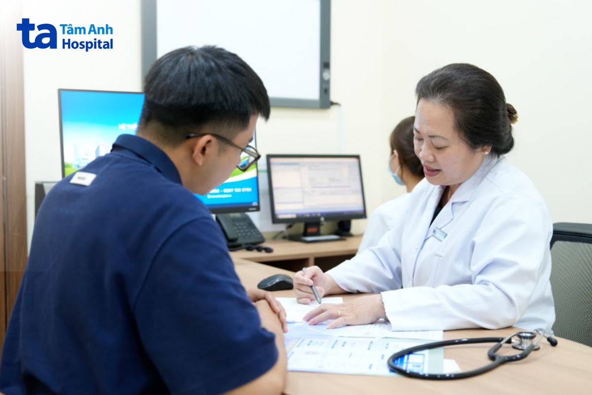 bscki hồ thị kim anh tư vấn, khám sức khỏe tổng quát cho khách hàng