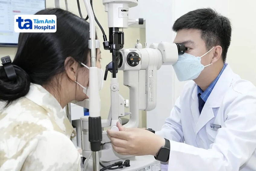 Các cách kiểm tra loạn thị tại cơ sở y tế và test nhanh tại nhà