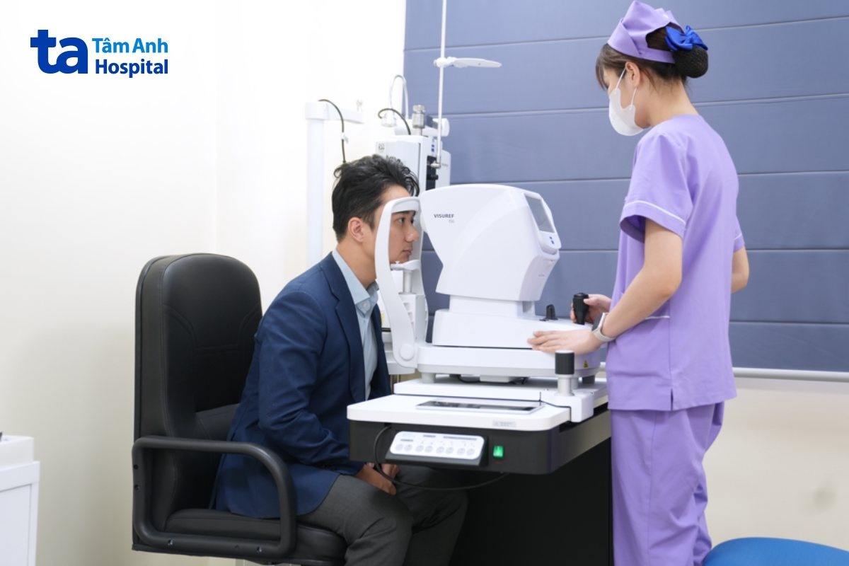chăm sóc mắt sau khi mổ femto lasik