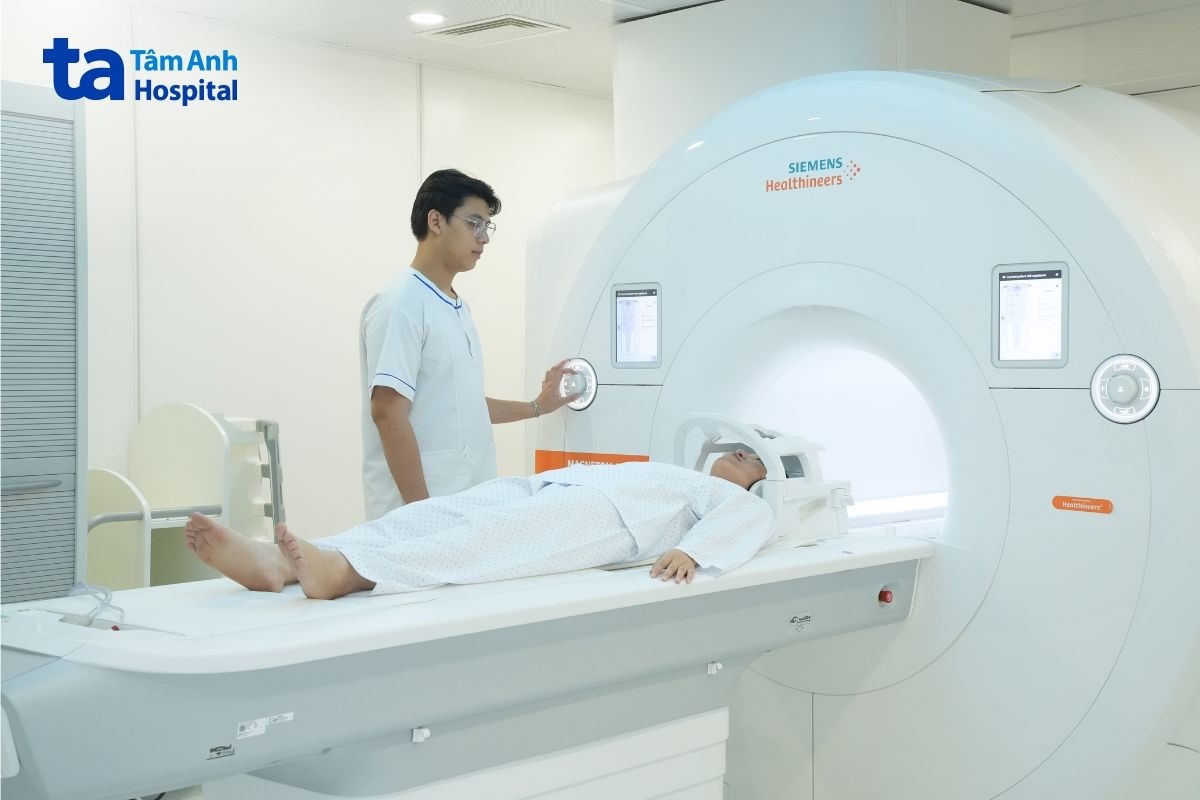 chụp mri chẩn đoán đau đốt sống cổ