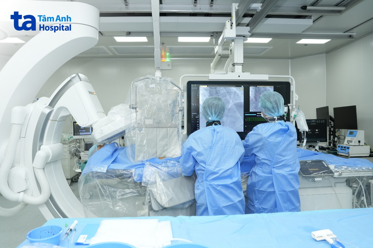 Ê kíp bác sĩ Trung tâm Sản Phụ khoa