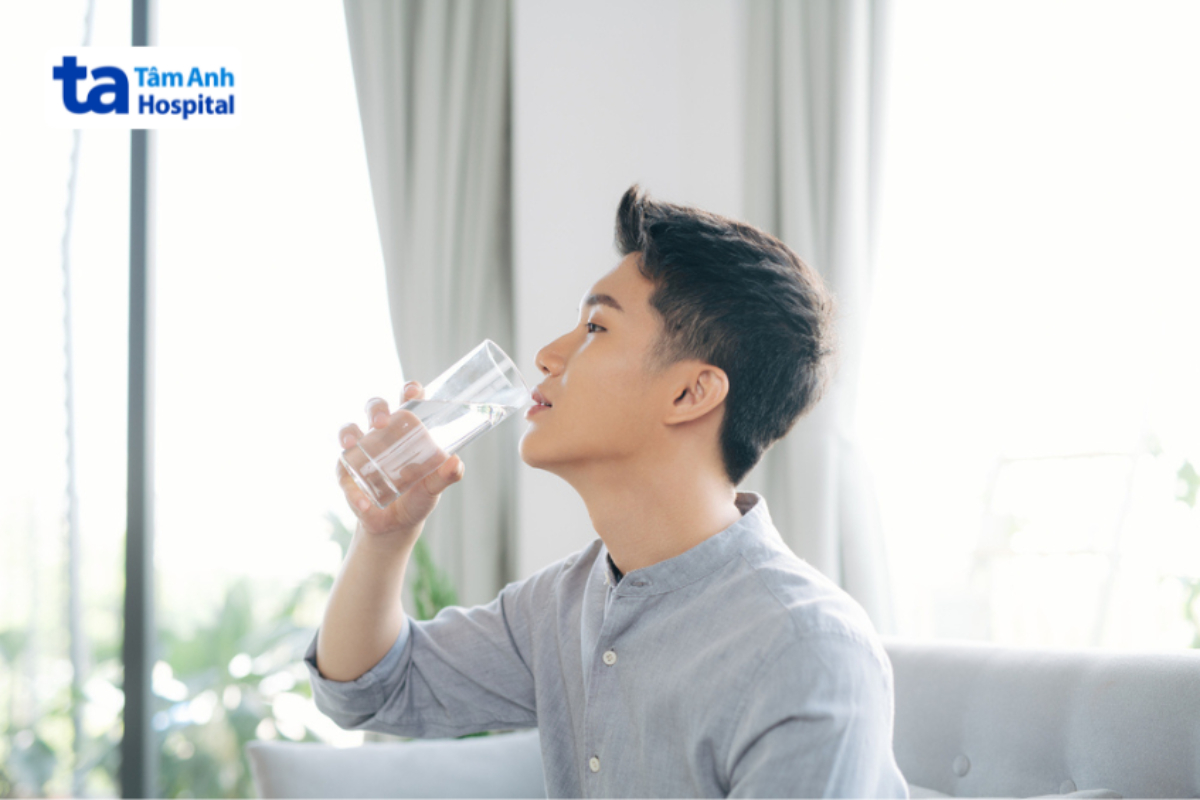 Người Bệnh Nên Uống Nhiều Nước