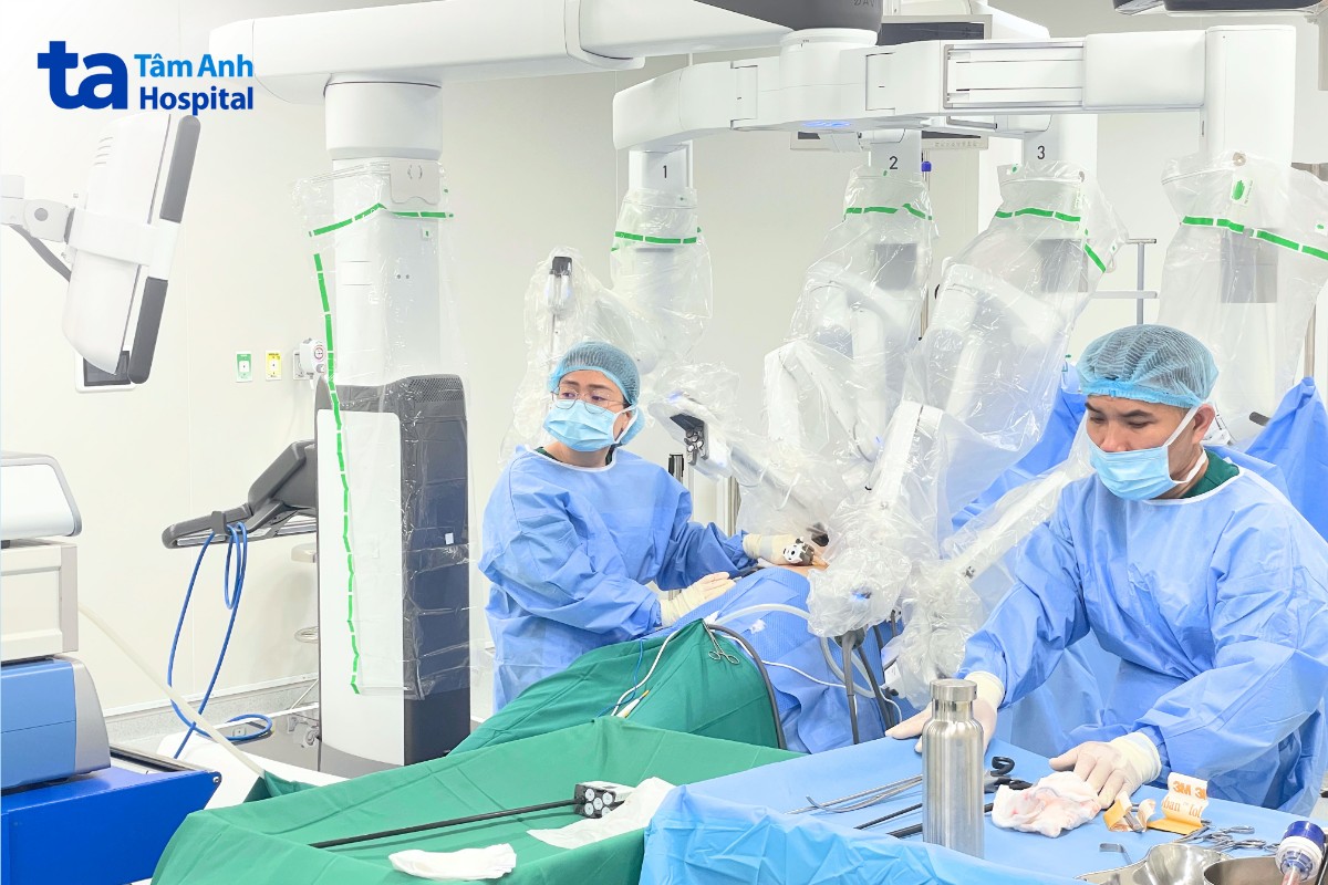 Phẫu thuật điều trị u tuyến ức tại Trung tâm Ngoại Lồng ngực - Mạch máu Phẫu thuật điều trị u tuyến ức tại Trung tâm Ngoại Lồng ngực - Mạch máu