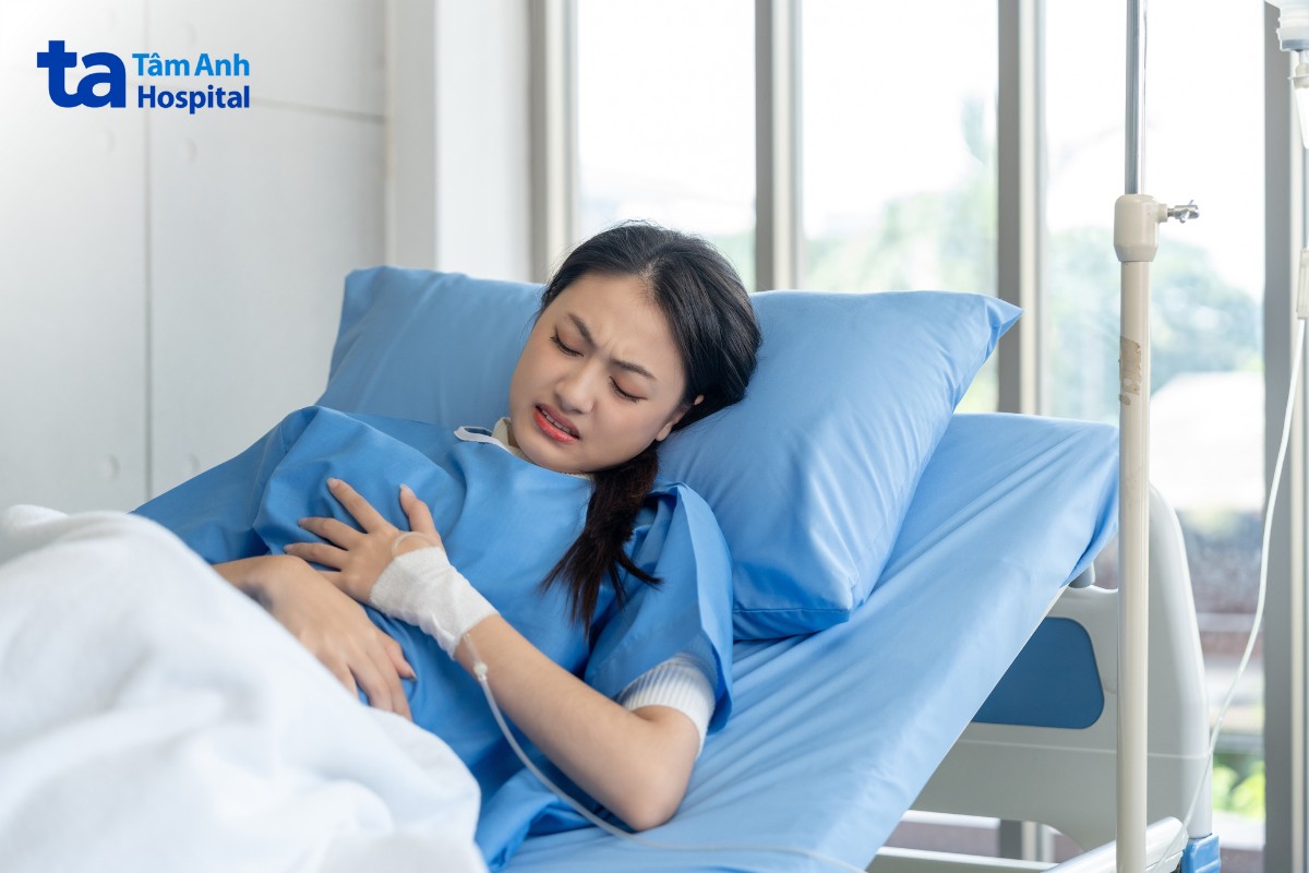 phẫu thuật xong bị tiêu chảy