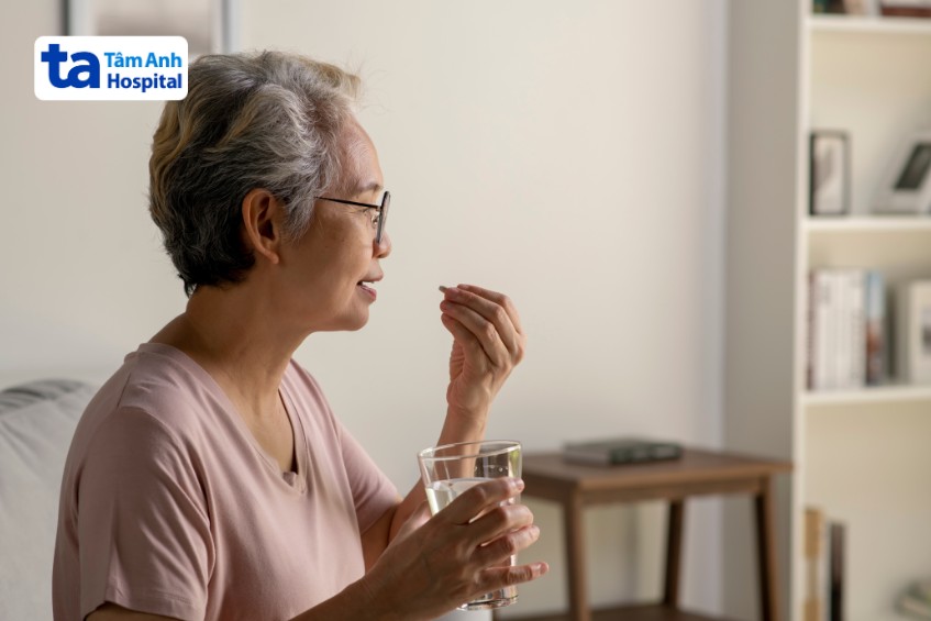 thuốc điều trị viêm khớp dạng thấp ở già