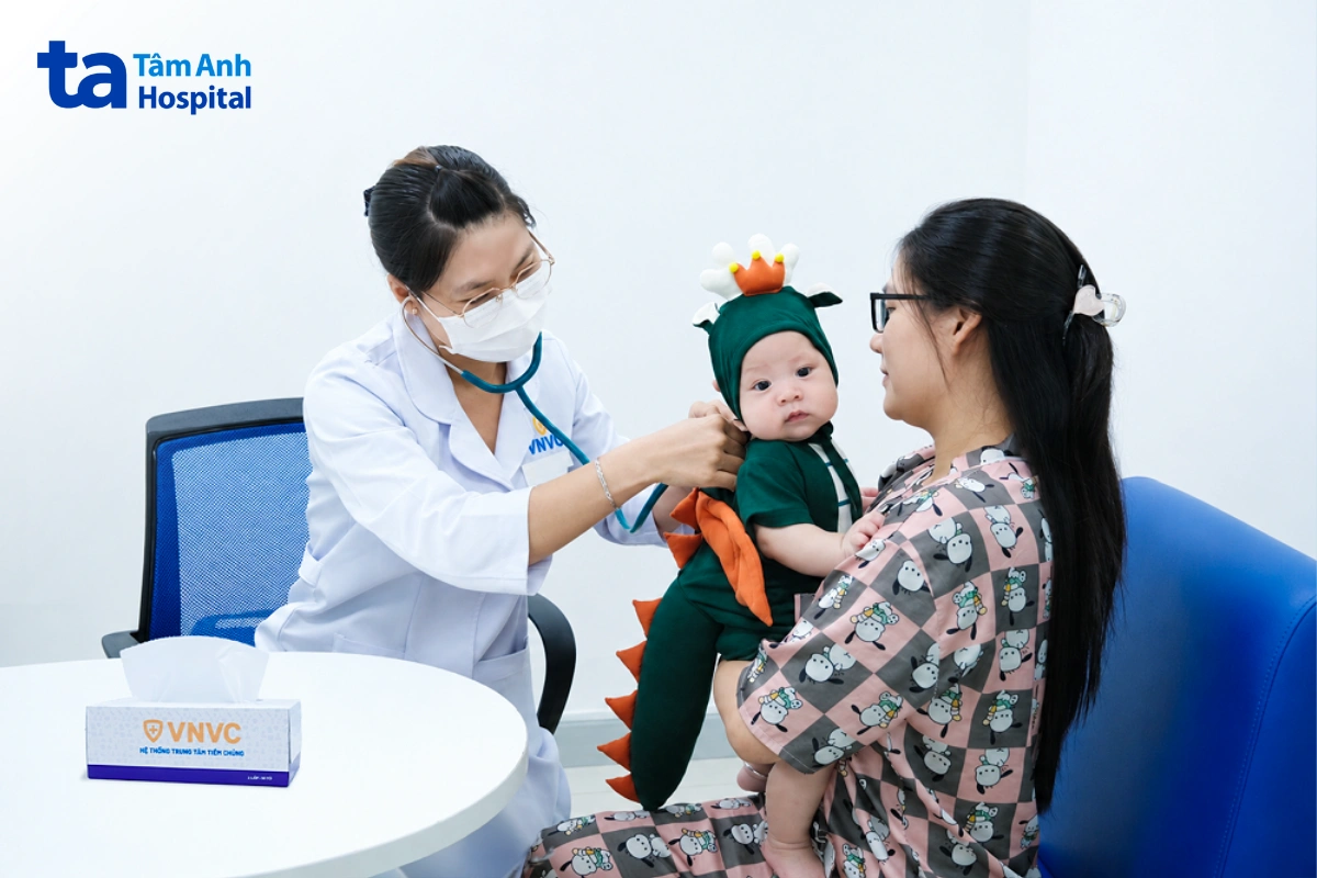 tiêm vắc xin envacgen cho trẻ