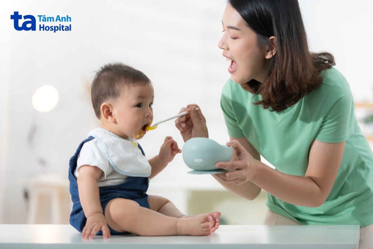 Trẻ Cần Được Bổ Sung Đủ Dinh Dưỡng Và Năng Lượng Cho Quá Trình Hồi Phục Sau Sốt