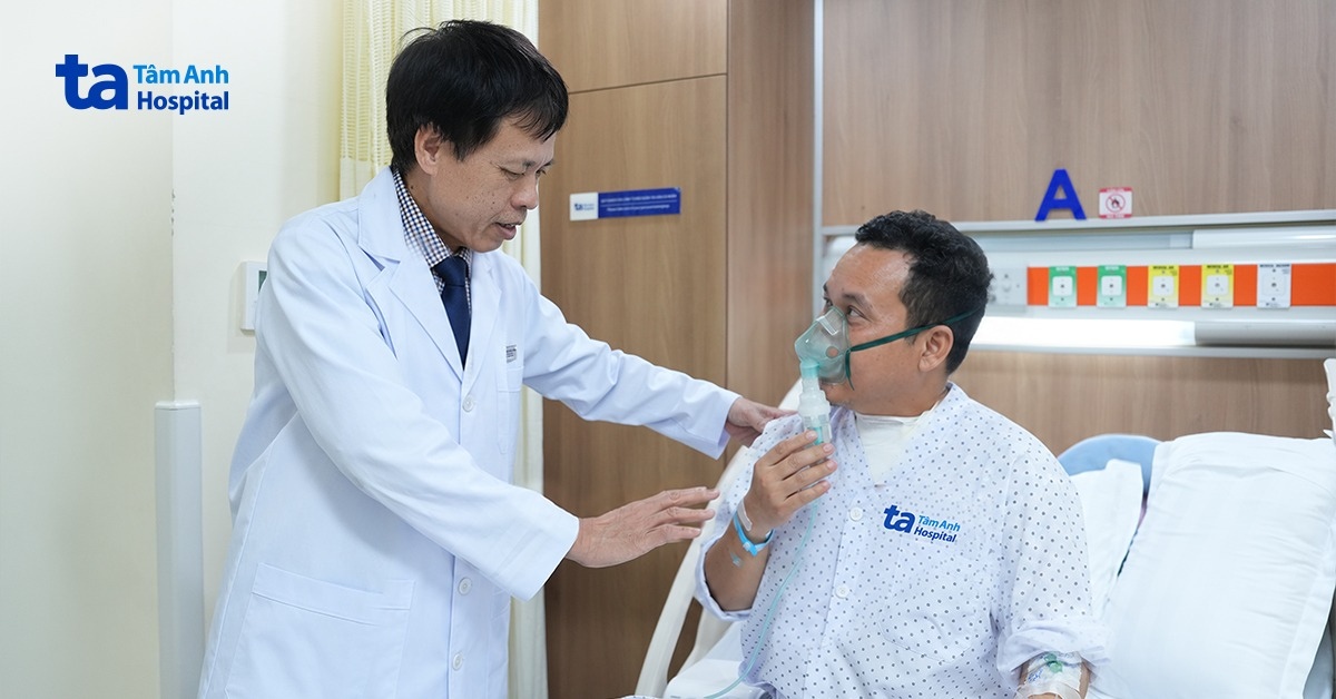 U hiếm chèn khí quản gây khó thở suốt 6 năm