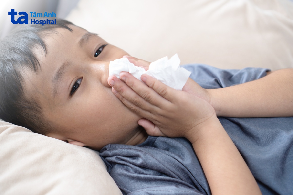 viêm hô hấp khiến mũi khô