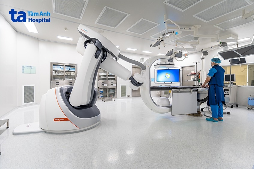 ARTIS pheno là hệ thống chụp mạch số hóa xóa nền (DSA) với cánh tay robot (C-arm) linh hoạt