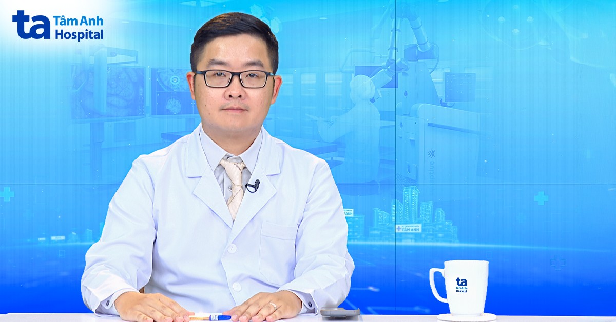 Bác sĩ Tôn Minh Trí chia sẻ về quy trình tiếp nhận và xử trí đột quỵ tại khoa Cấp cứu Bác sĩ Tôn Minh Trí chia sẻ về quy trình tiếp nhận và xử trí đột quỵ tại khoa Cấp cứu