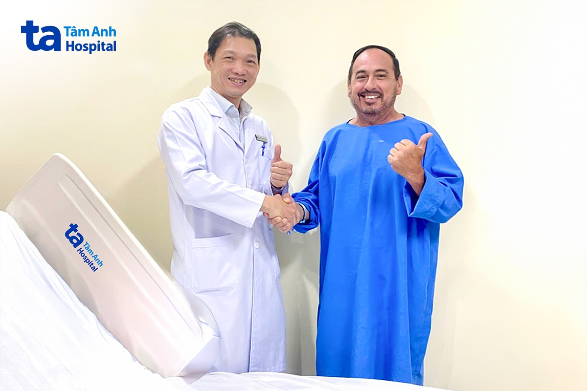 bác sĩ và bệnh nhân