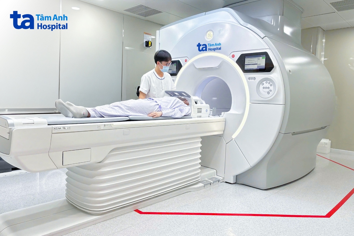 chẩn đoán lóc tách động mạch cảnh