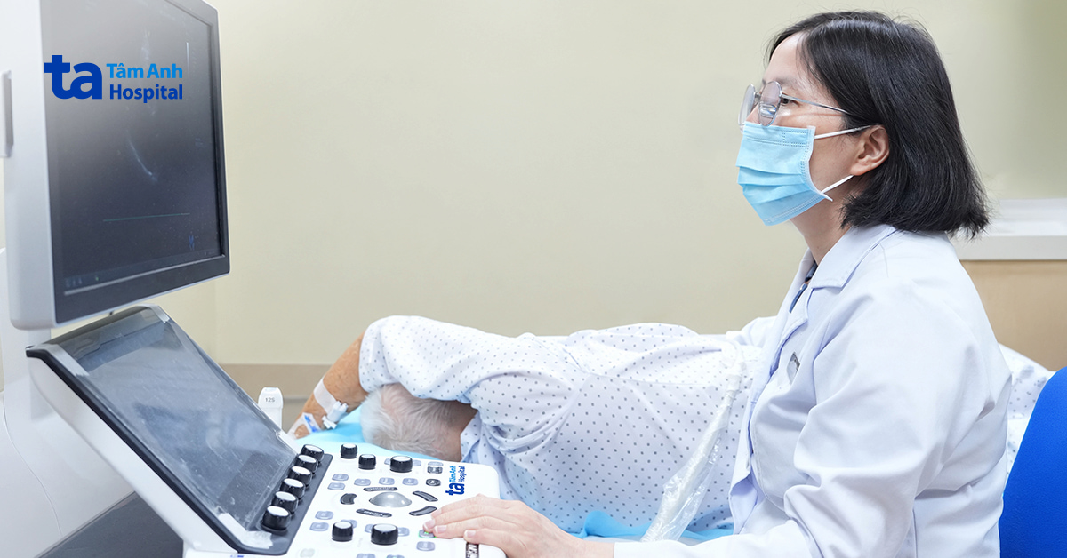 Cụ ông U90 xuất viện sau 3 ngày thay van tim