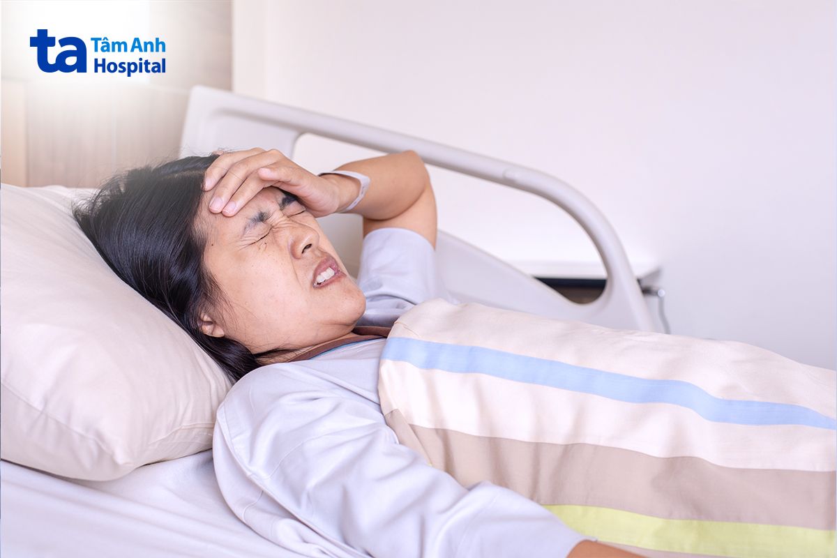 Đau Đầu Dữ Dội Kèm Sốt
