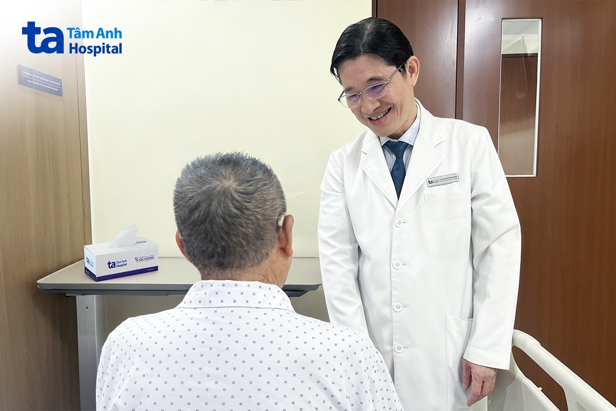 Động mạch chủ bụng phình to gấp 3, dọa vỡ