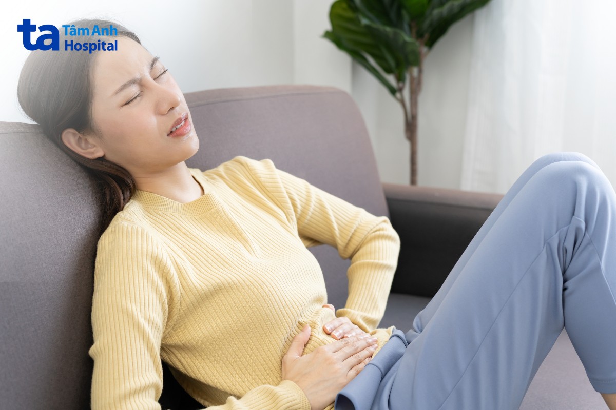 hẹp động mạch mạc treo tràng trên