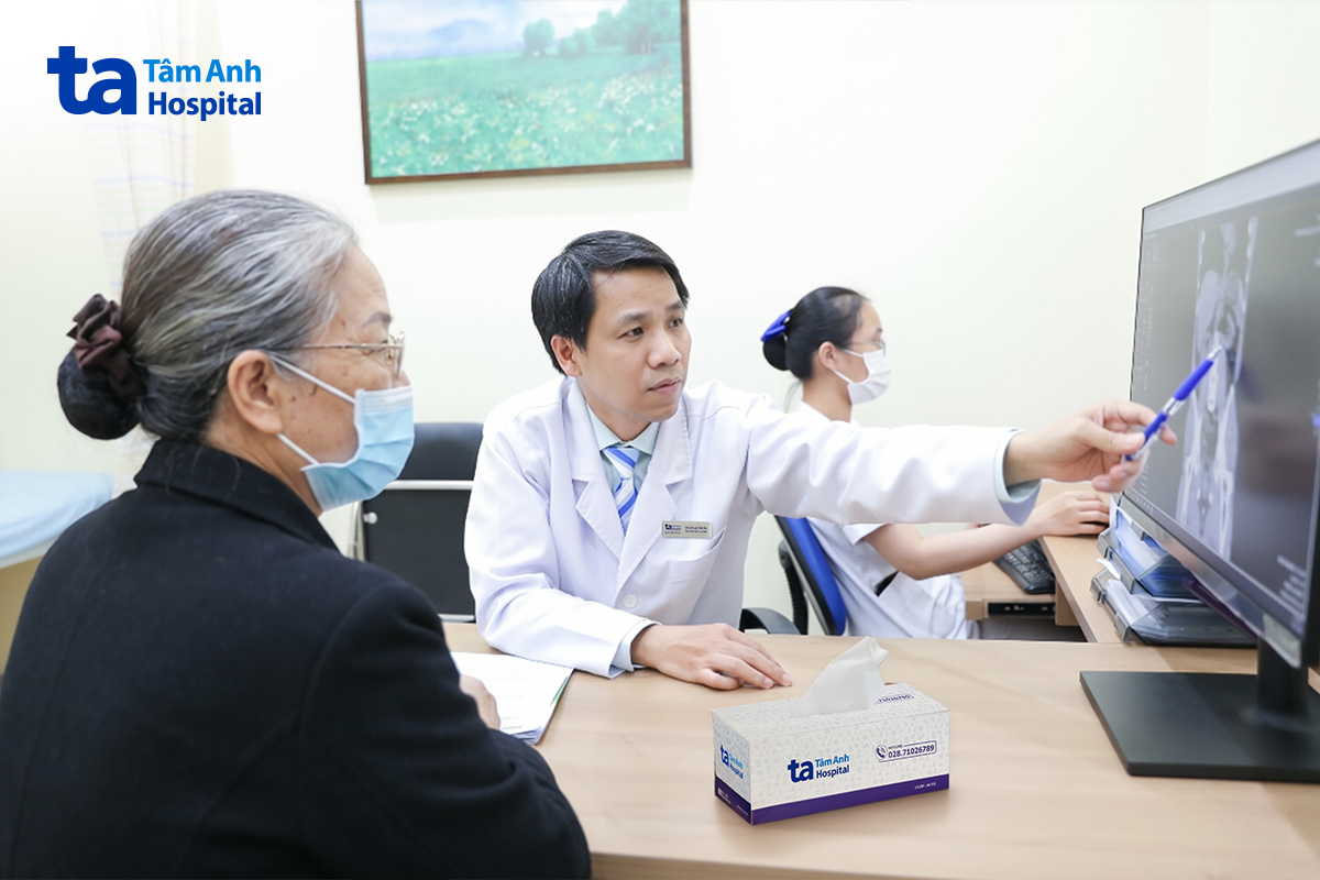 người bệnh tổn thương thận cấp do thuốc giảm đau