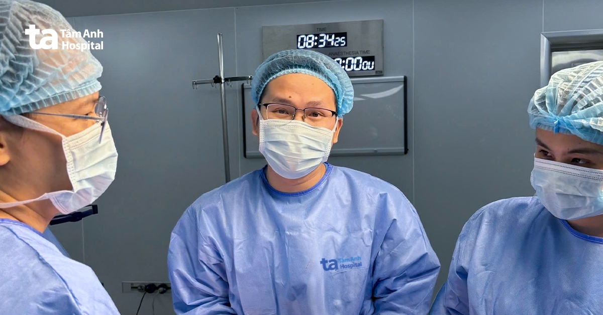 Thai phụ chuyển dạ khi đang dùng thuốc chống đông máu