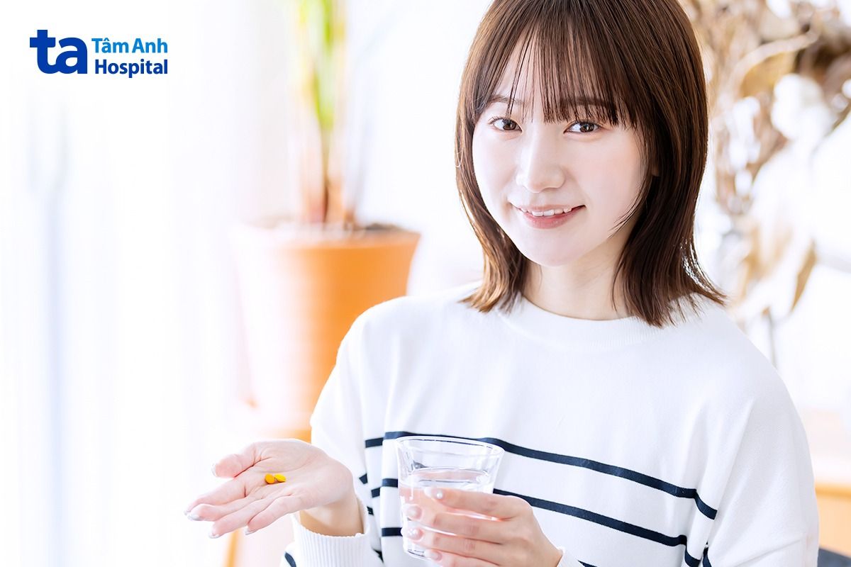 Thuốc Estrogen Kích Thích Niêm Mạc Phát Triển Đạt Chuẩn