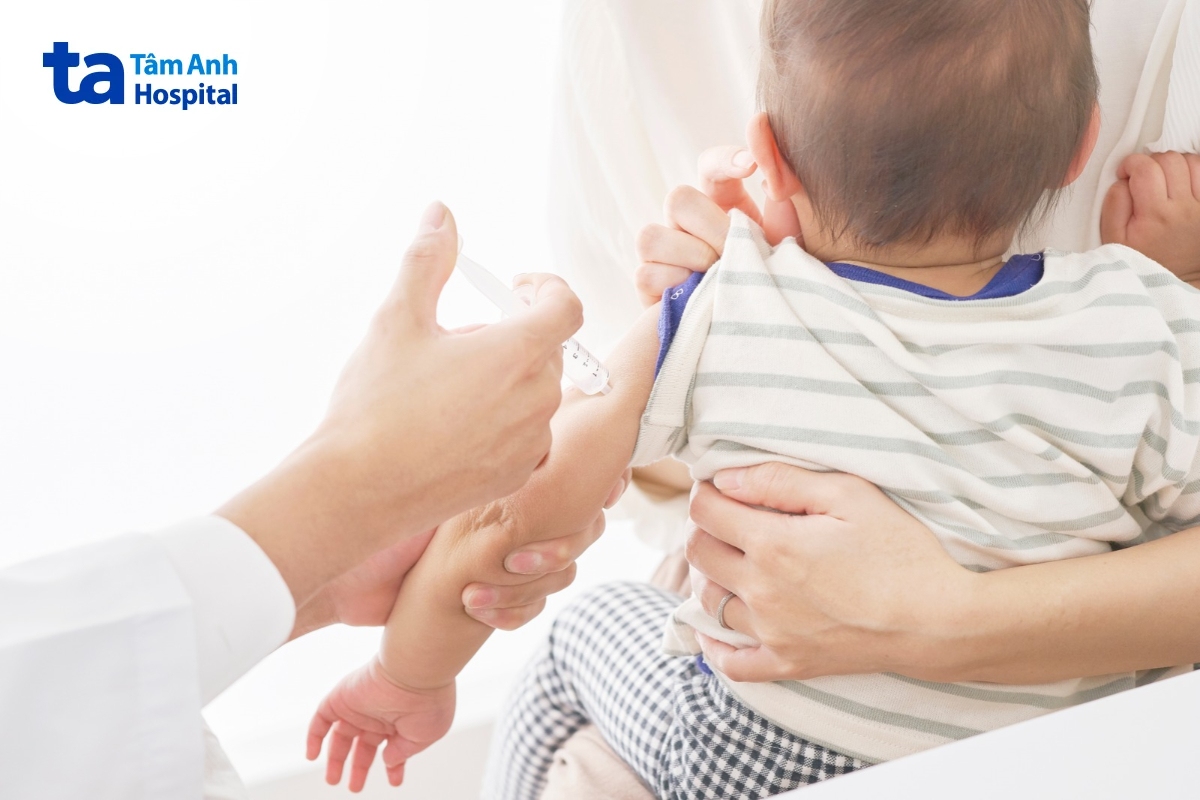 tiêm phòng cho trẻ theo độ tuổi khuyến cáo của bộ y tế