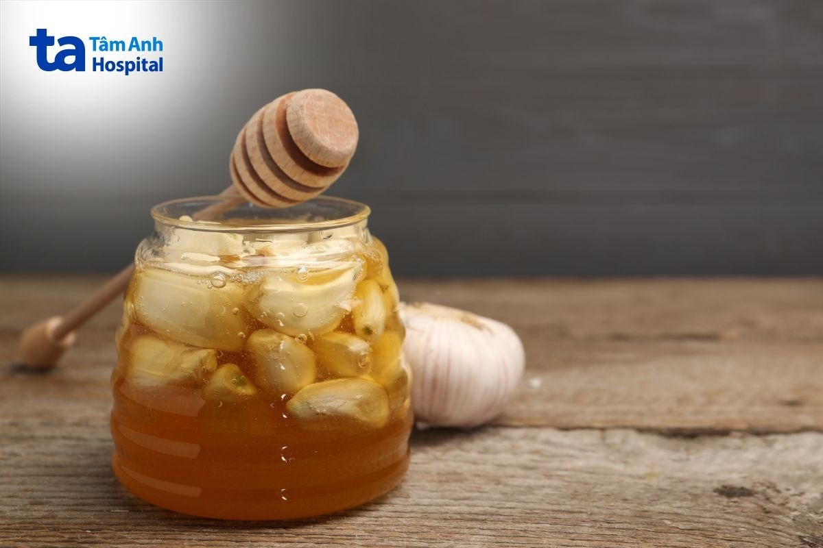 tỏi ngâm mật ong có tác dụng gì với gan