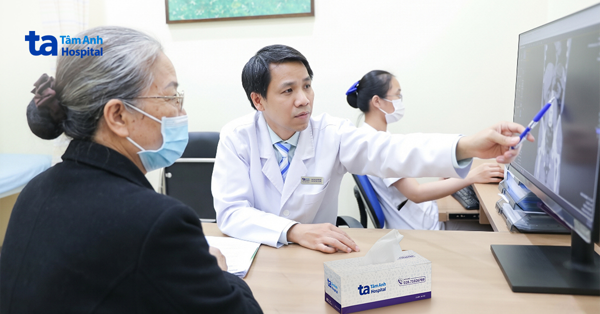 Tổn thương thận cấp sau một tháng uống thuốc giảm đau mua qua mạng