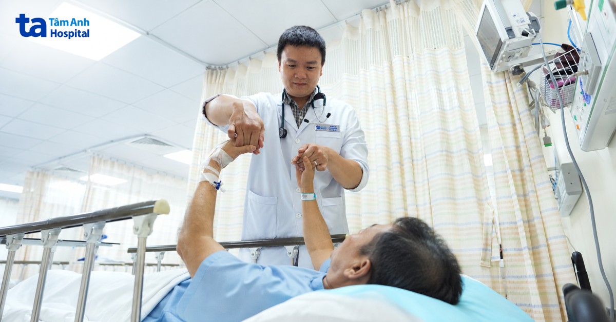 Tưởng rối loạn tiền đình, hóa vỡ túi phình trong não