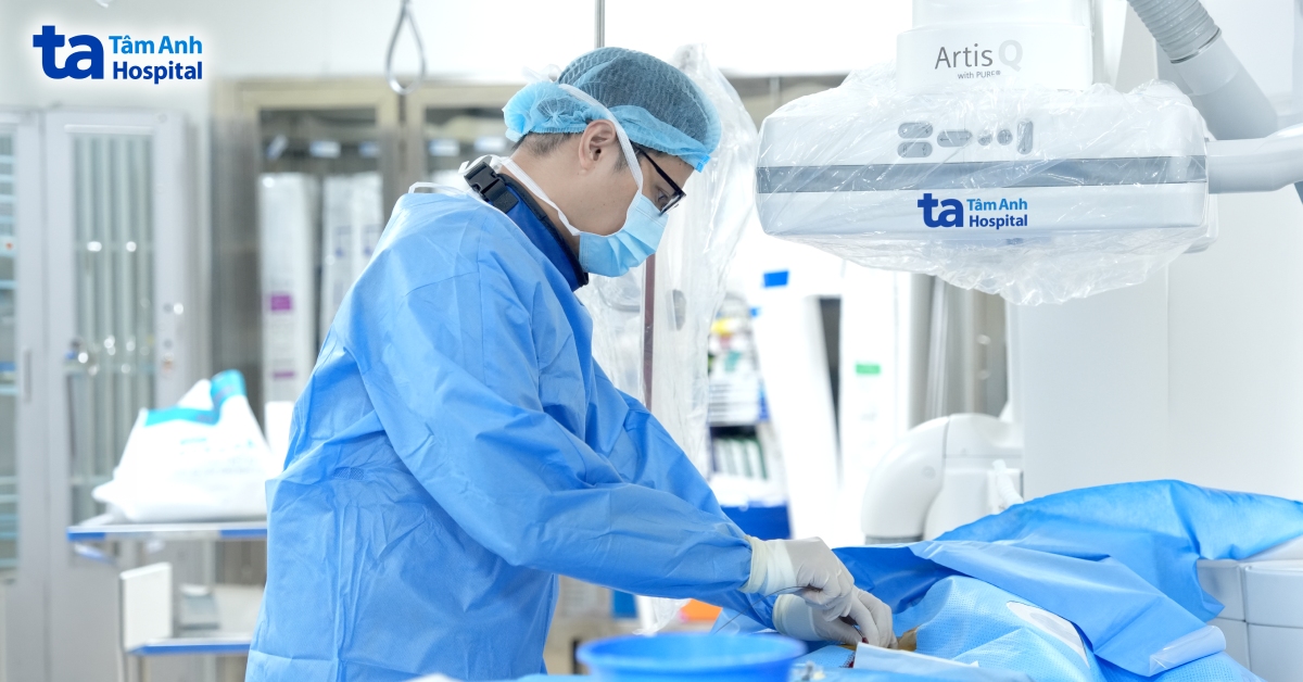 Tiếng ù tai phát ra từ mạch máu não