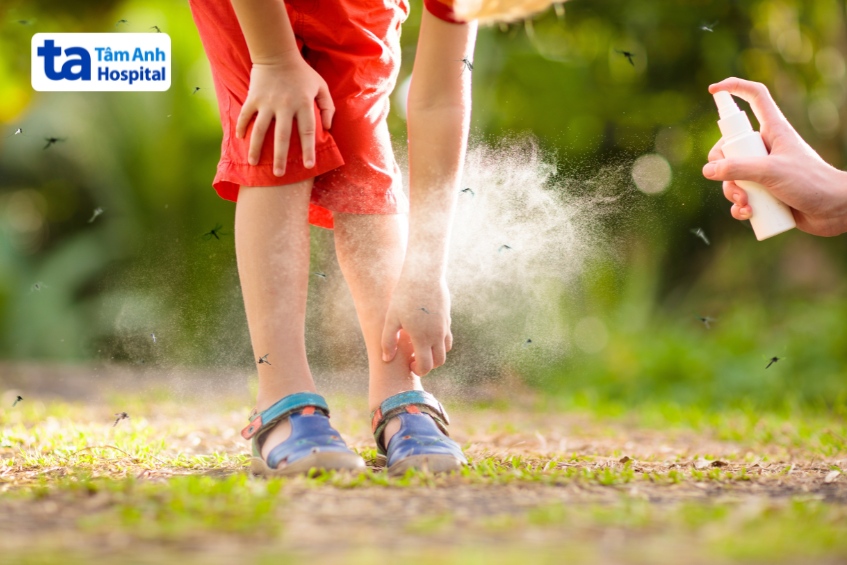xịt muỗi phòng ngừa bệnh sốt xuất huyết
